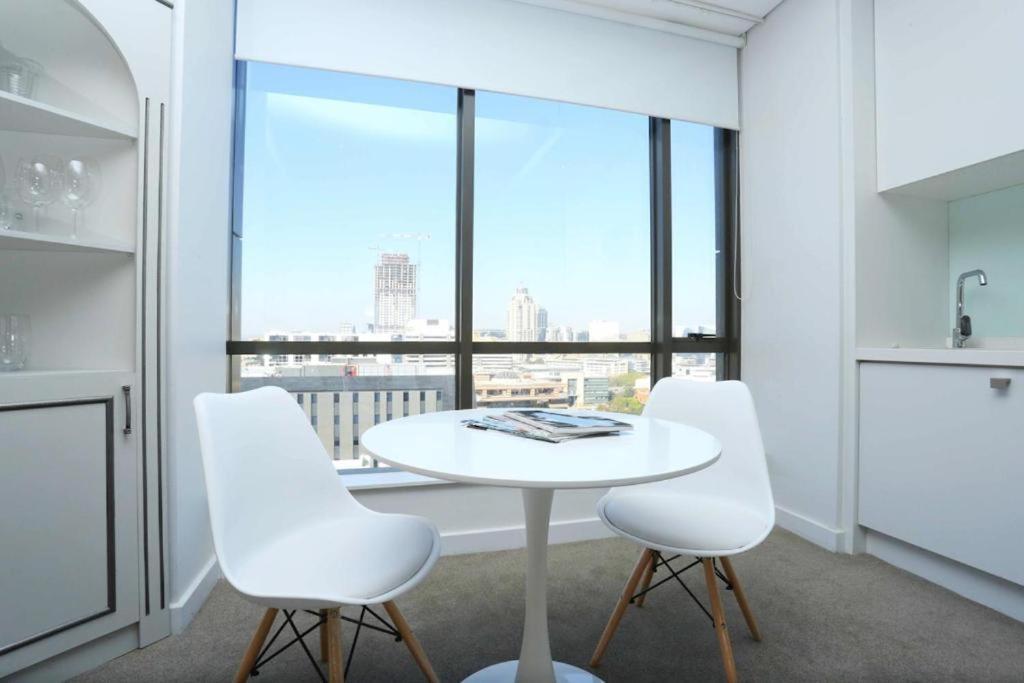 Sandton Skye Apartments Йоганнесбурґ Екстер'єр фото