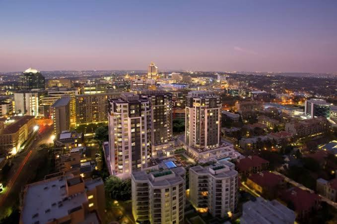 Sandton Skye Apartments Йоганнесбурґ Екстер'єр фото