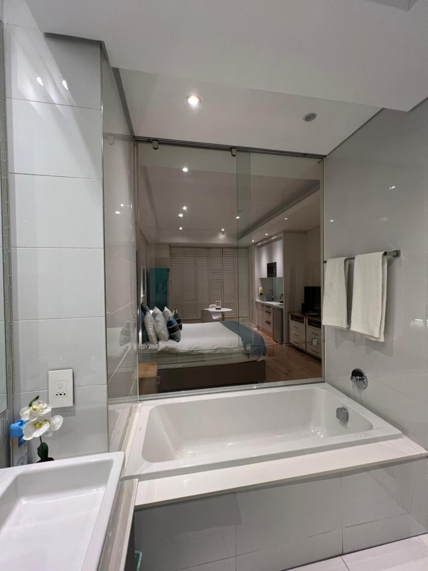 Sandton Skye Apartments Йоганнесбурґ Екстер'єр фото